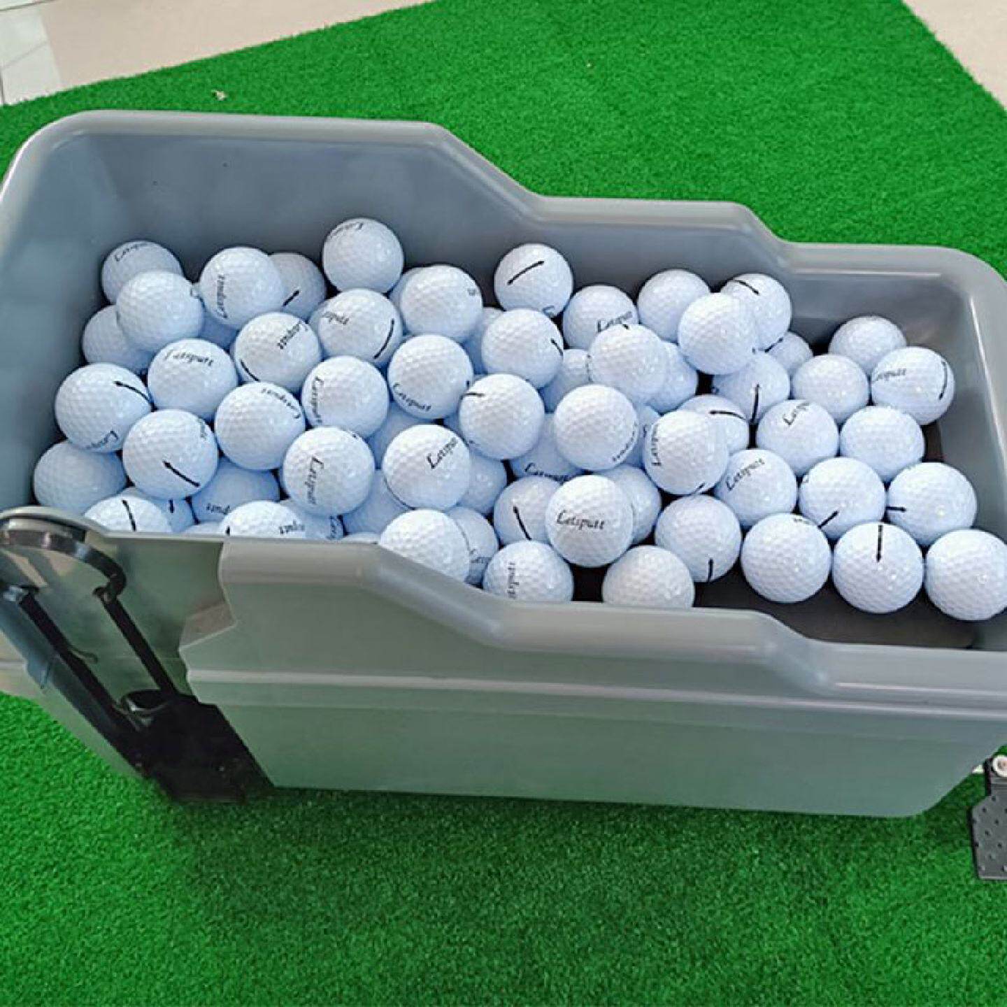 厂家直供热卖款golf高尔夫发球机练习场推杆练习场挥杆练习器
