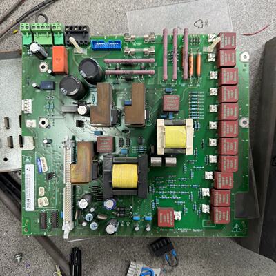 议价--原装拆机6RA70可逆电源板C98043-A7002-L4-