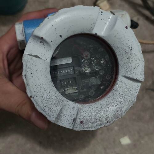 溢价-EH压力变送器PMC5117AV40设备停产正常