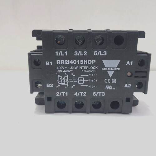 Carlo Gavazzi RR2I4015HDP Rel De Estado Slido