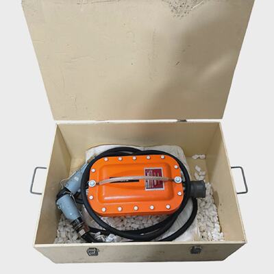 Akron Electric AXJ 6115 Outlet Box 600V 10A 1 12 NPT Explosi