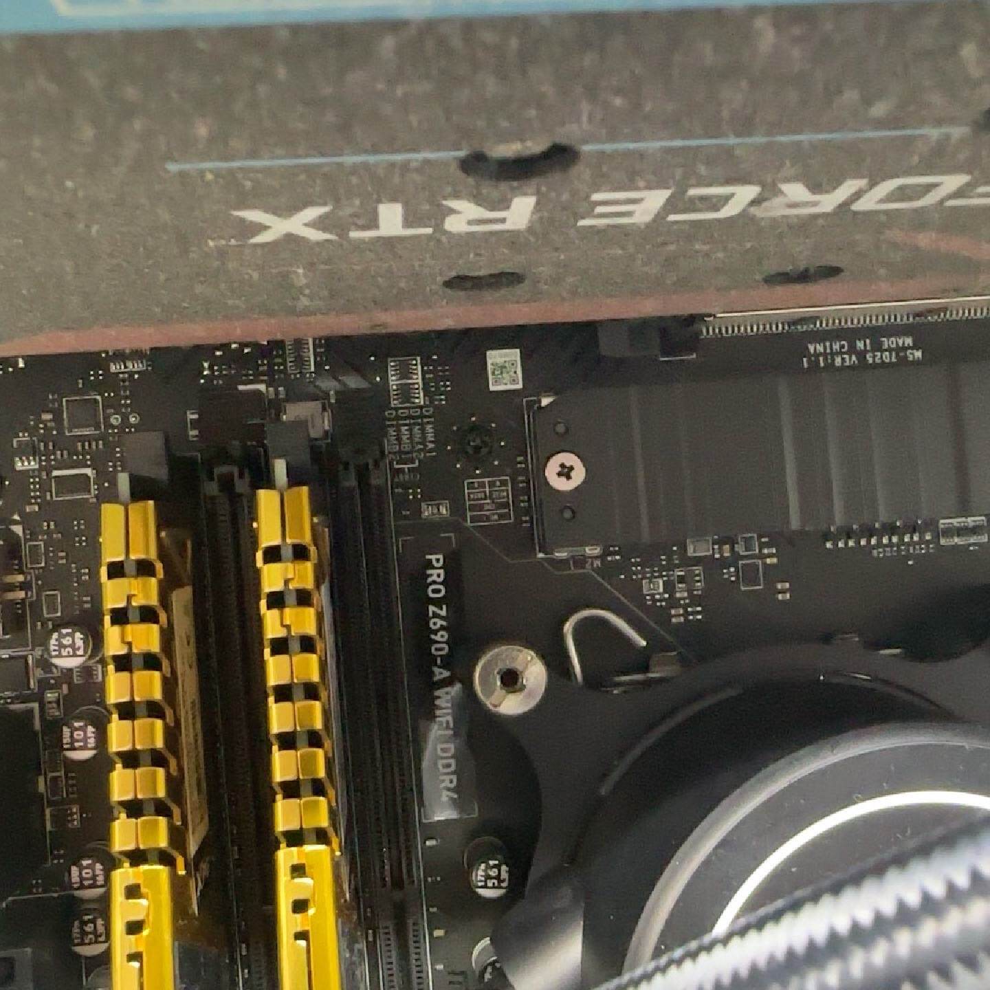 i5-12600KF微星Z690主主板。整机买了没多久。议价