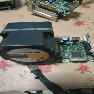 东方驱动AXHD30K    电机 AXHM230K－GFH（地坛设备）