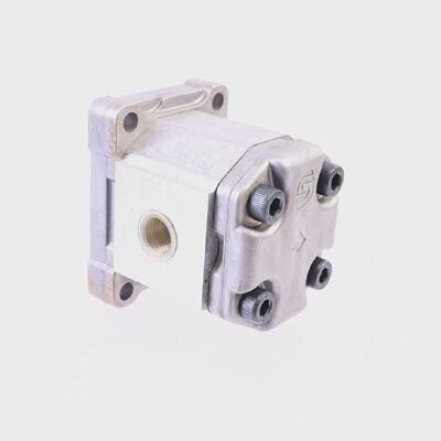 SNP 12.2 S C001 F HYDRULIC PUMP   NEW