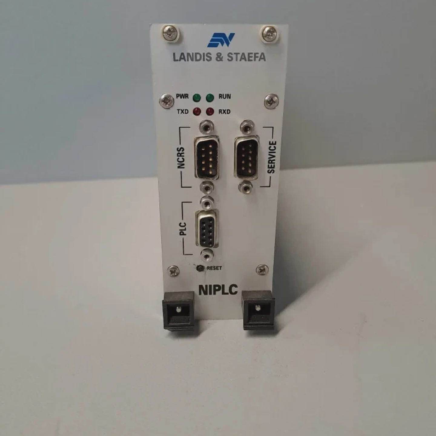 LS NIPLC  LANDIS  STAEFA  LS NIPLC  Mdulo De Comunicacin Usa
