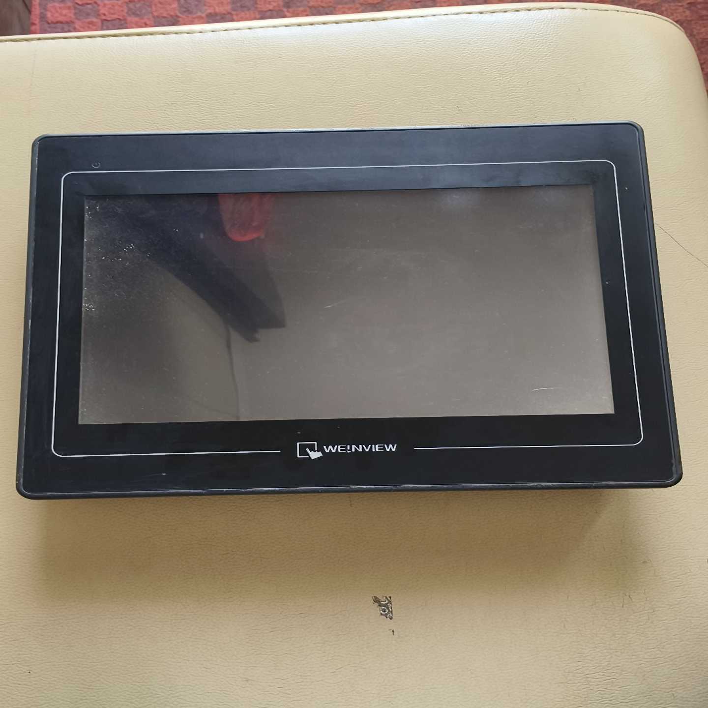 威纶触摸屏，型号MT6100iV5WV工控触摸屏显示器，原适用