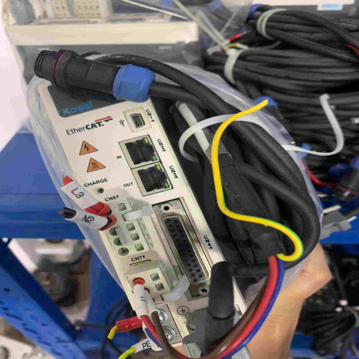 科伺伺服电机套装200w，NV2RE-1R8SA-E，9~询价