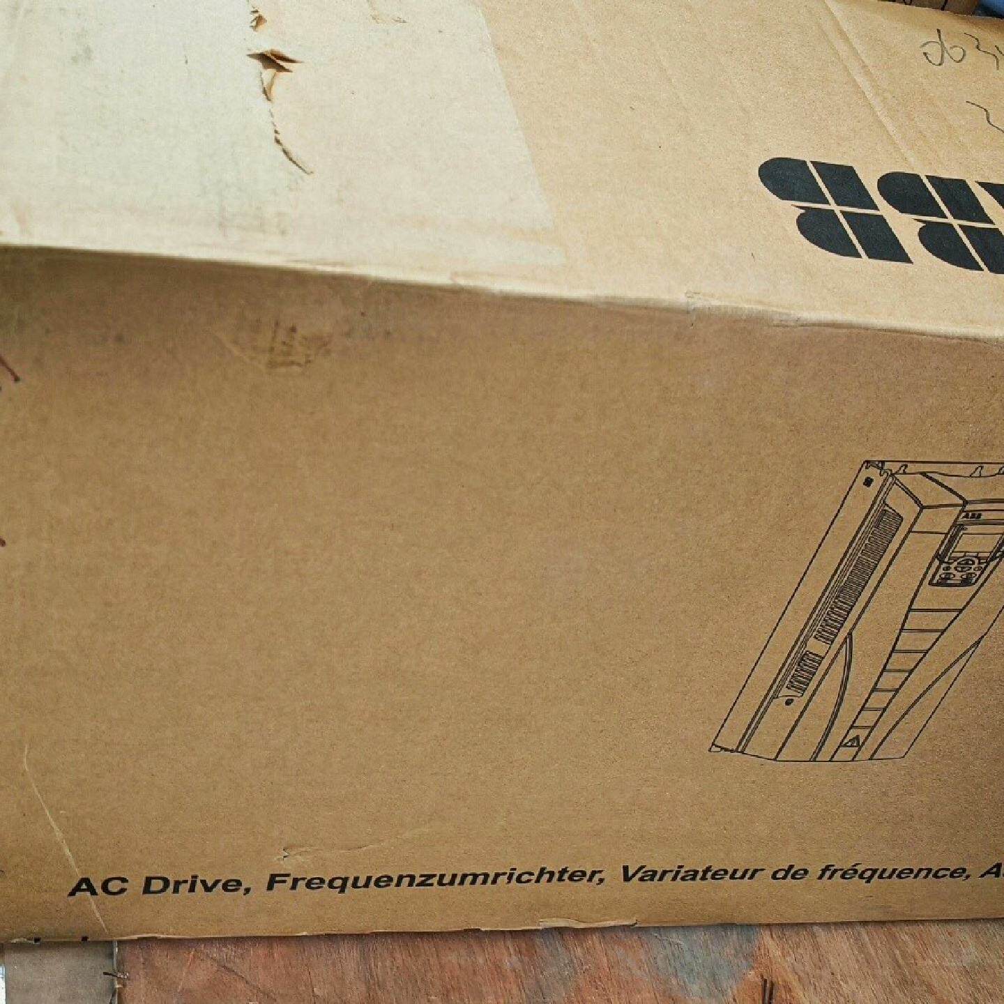 拆机二手ABB变频器ACS510-01-072A-4,37K--议价商品