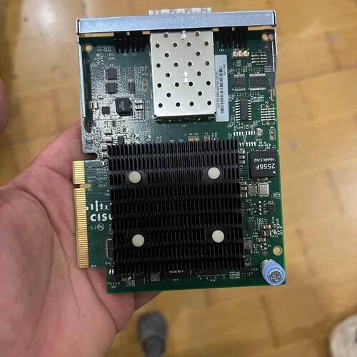 思科 CISCO UCSC-MLOM-CSC-02-V01-议价