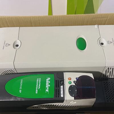 Emerson Control Techniques  Unidrive SP4401 3037kW