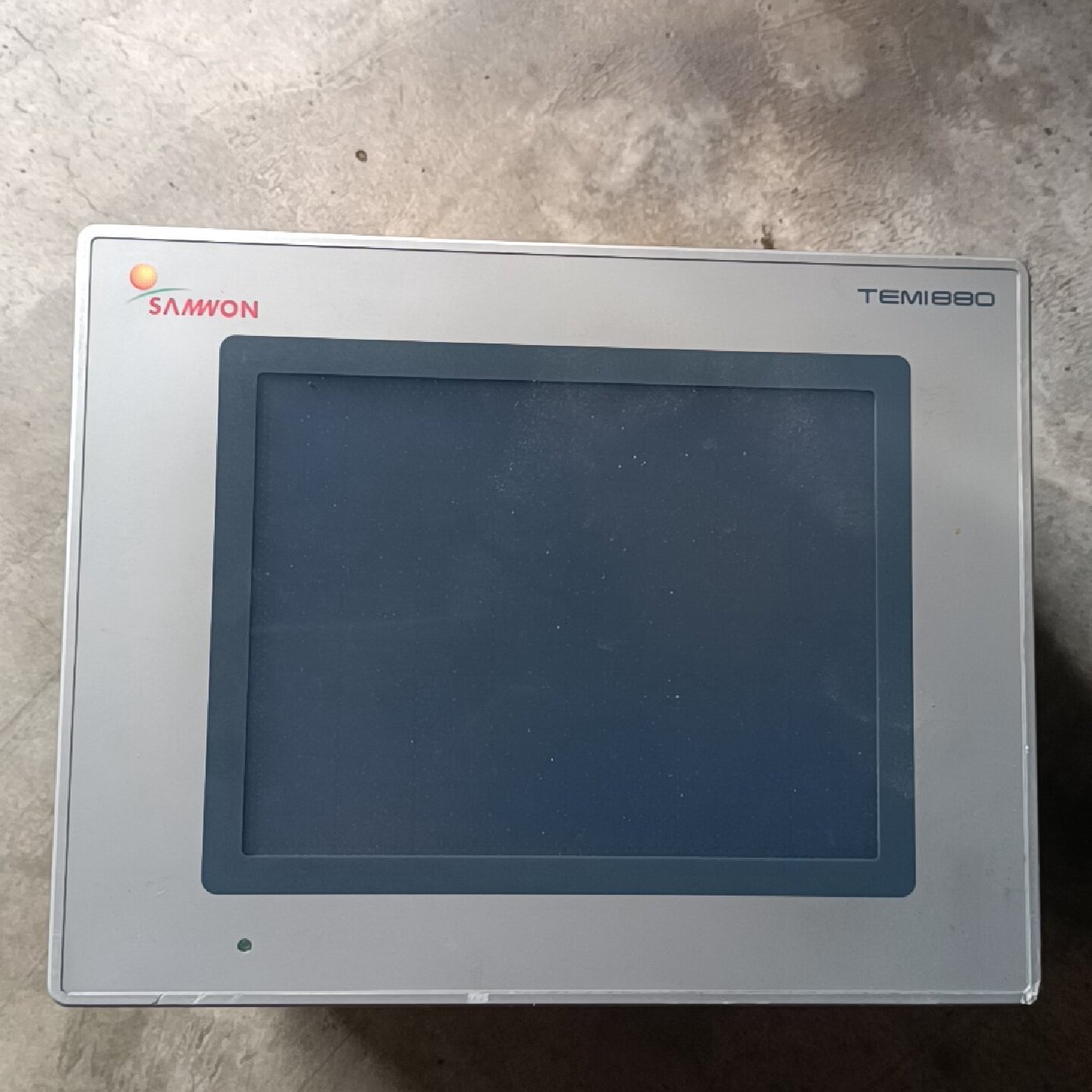 三元温湿度控制器 TEMI880-10/UDC，成色非常漂亮--议价商品