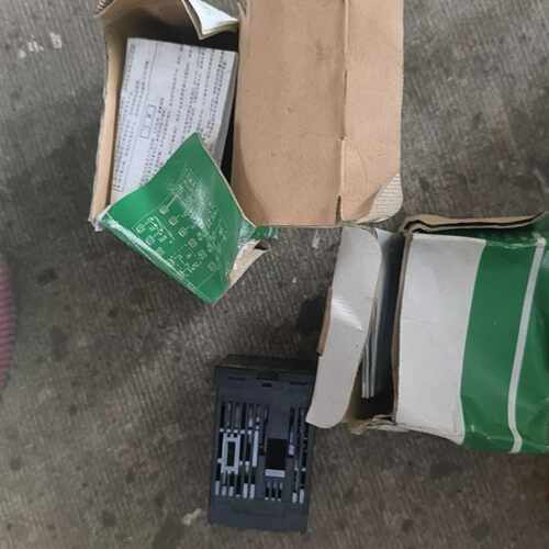RKCRS100数字温度控制器，全新型号是RS100