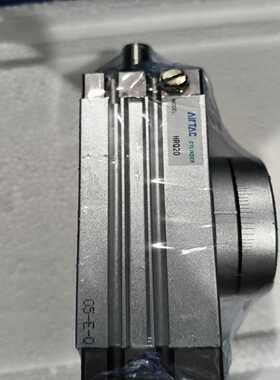 (重工机械)全新irac亚德客旋转气缸议价