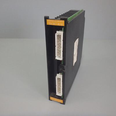TSXDET3252  TELEMECANIQUE  TSXDET 3252  32 INPUTS NON ISOL.