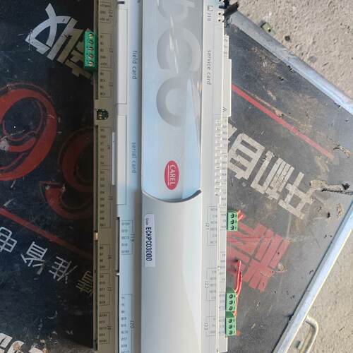 CAREL控制器型号PC03000AM22013年议价及维修！