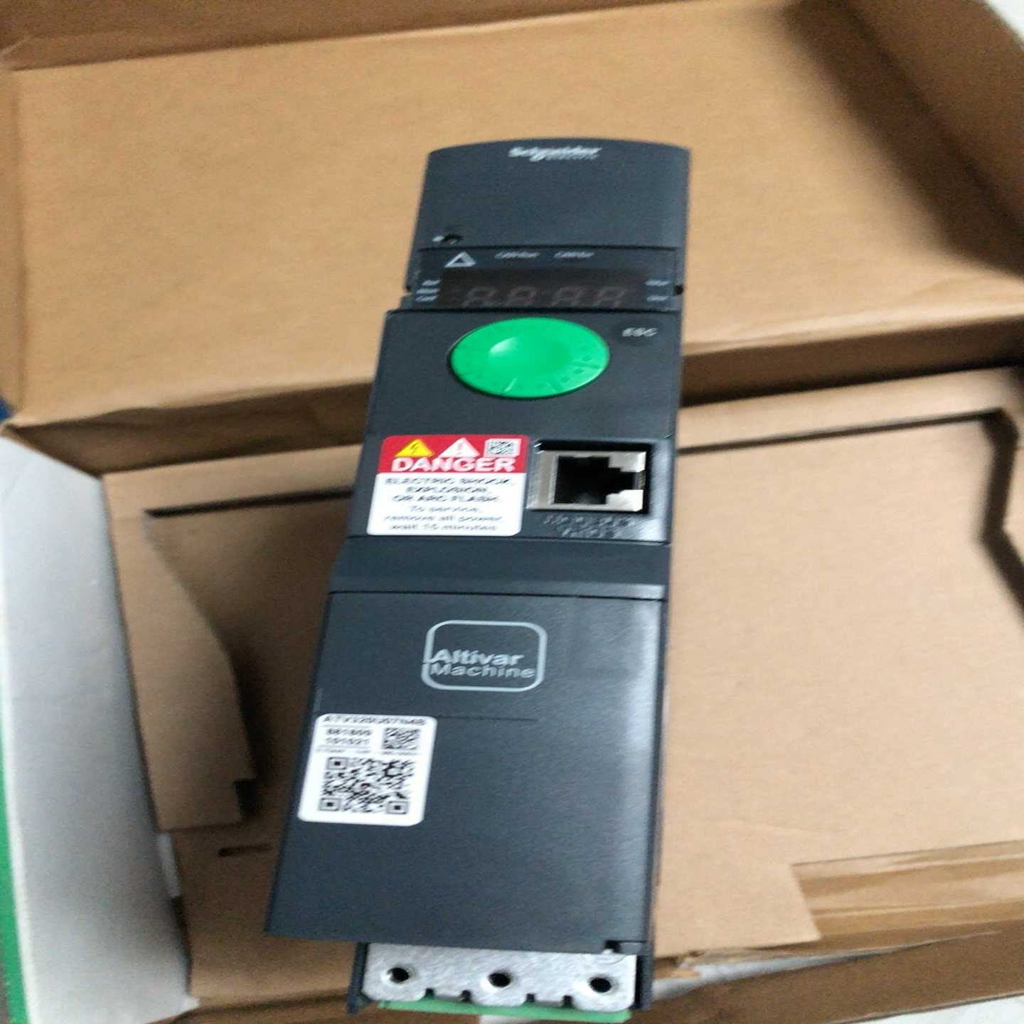 ATV320U07N4B  0.75KW 380V 变~询价