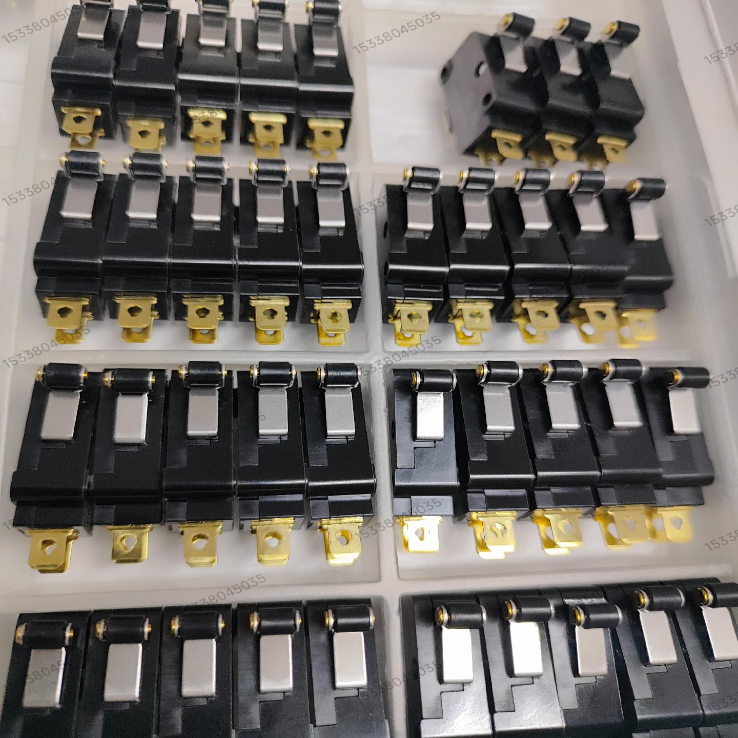 D2MV-1L22-1C3 有现货OMRON小型微动开关1C，议价