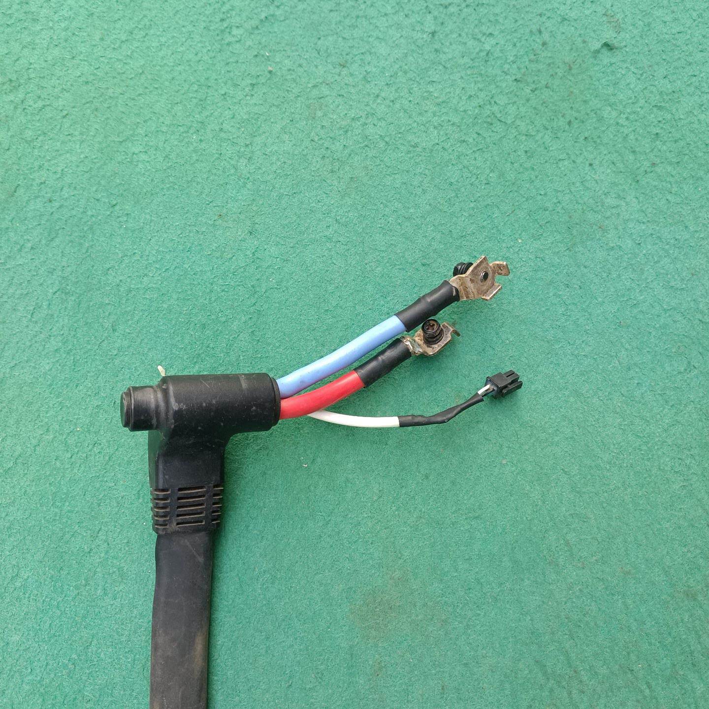 大疆T30充电器（大疆C8000充电器）充电线输出线，二手的--议价商