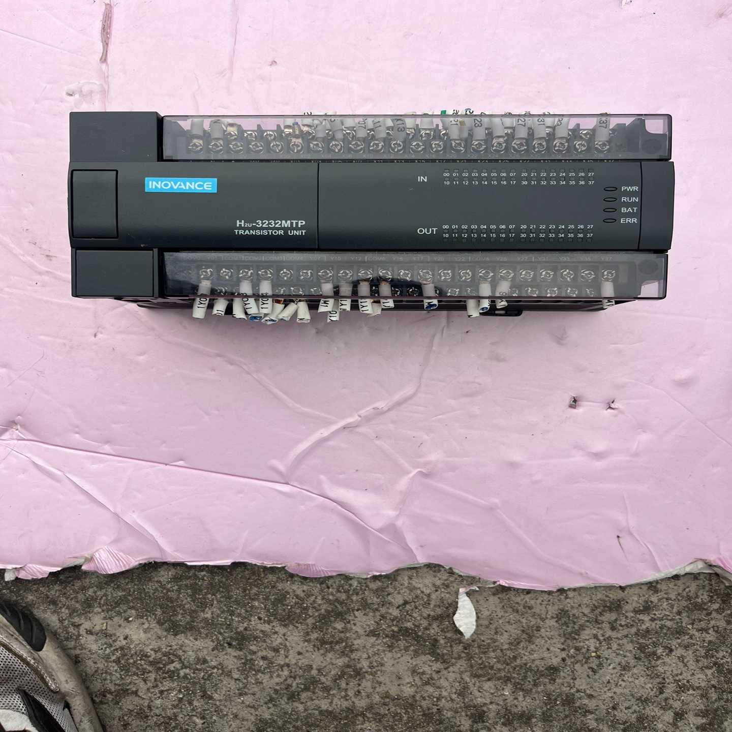 汇川PLCH2U-3232MTP，成色充新功能包好，实物--议价商品