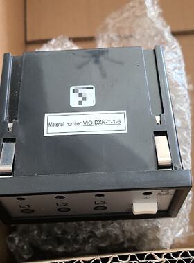 VIO-DXN-T-1-6显示器，库存全新--议价商品