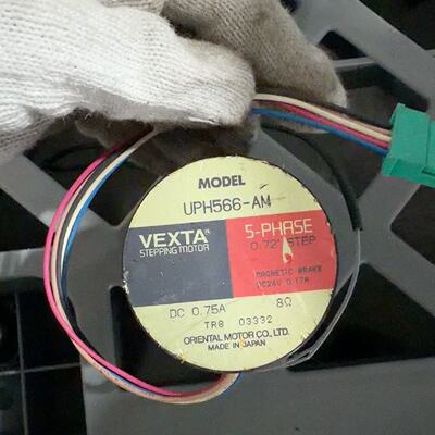 议价Vexta Oriental FivePhase Stepper Motor Uph566Am Made In