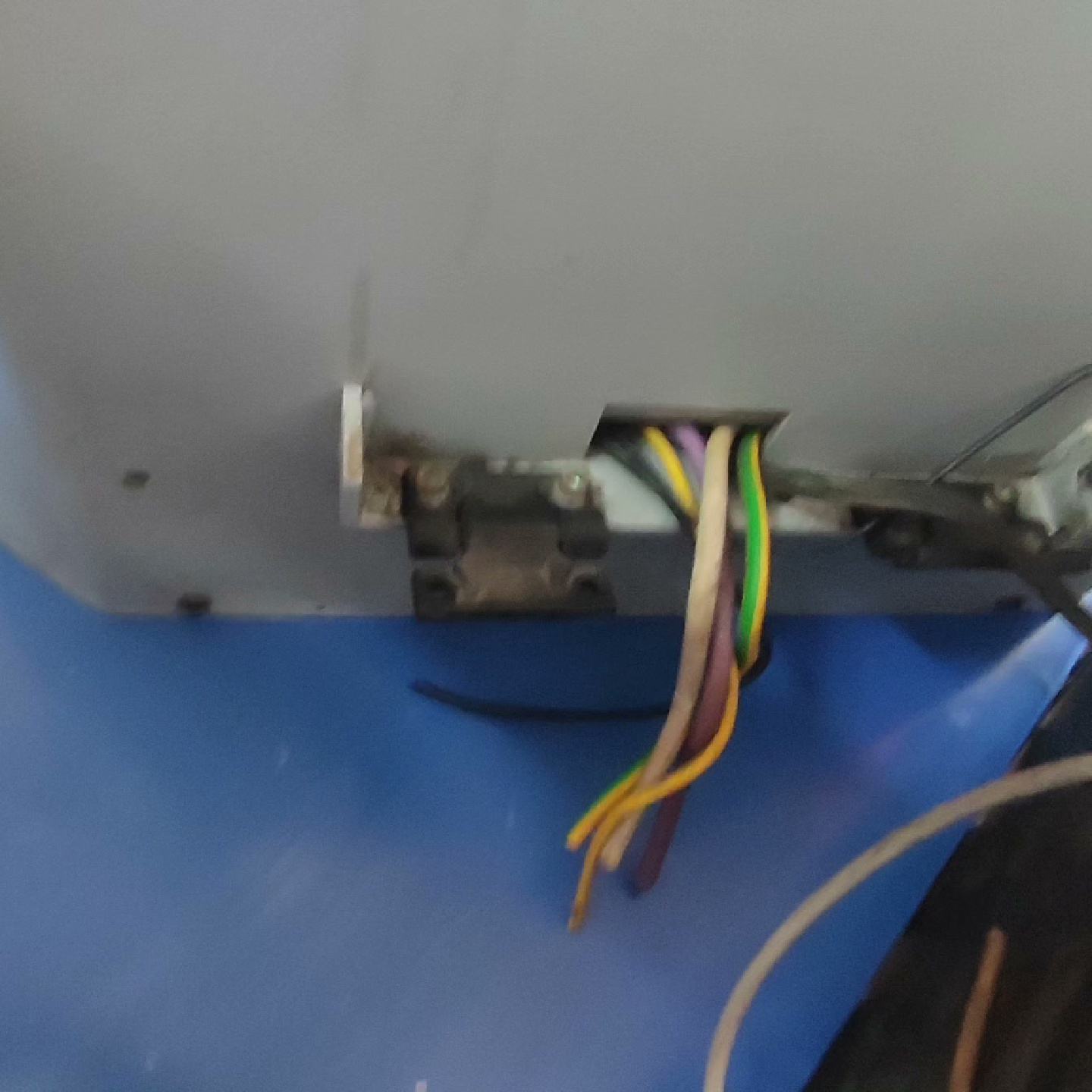 议价--通快3040激光切割机拆机回来的