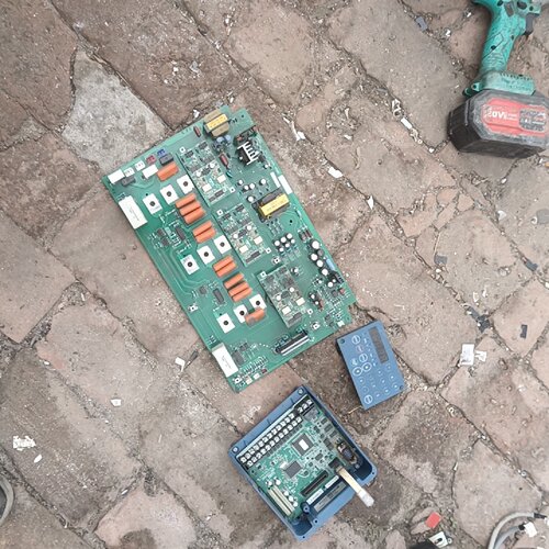 询价-三肯变频器sPF一55K面板主板驱动板一套前通电面板