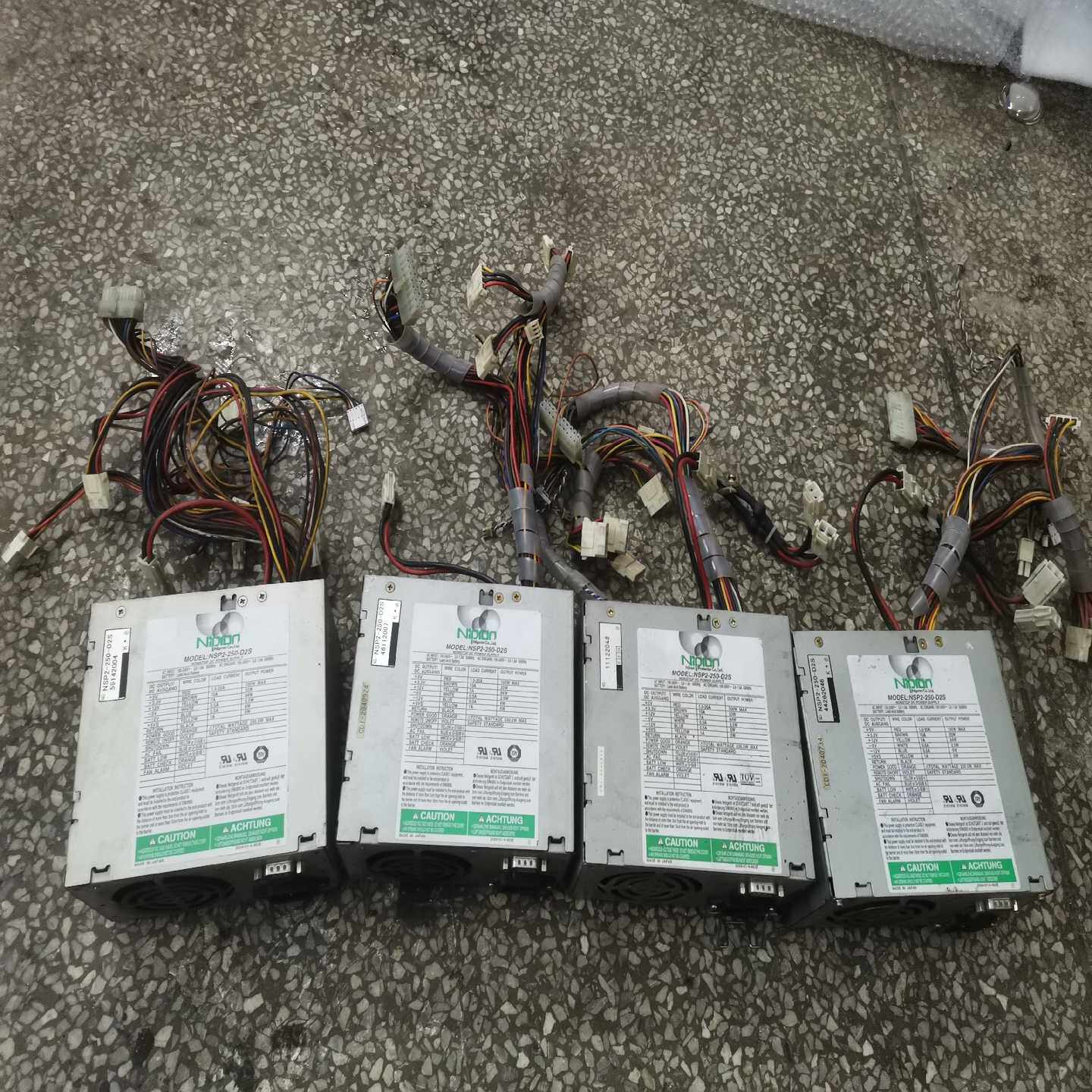 原装日本贴片机工业电源，型号MODEL：NSP2-250-D-询价客服