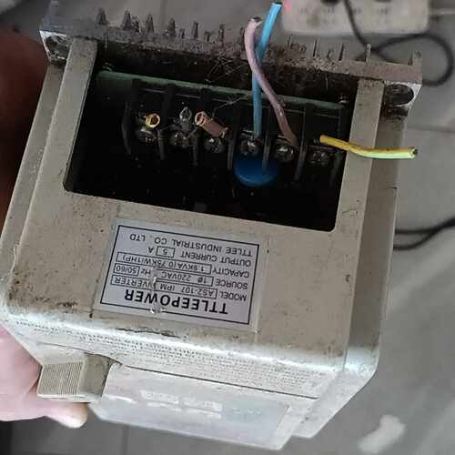 爱德利变频器AS2-107AS4IPM单相220V0.询价