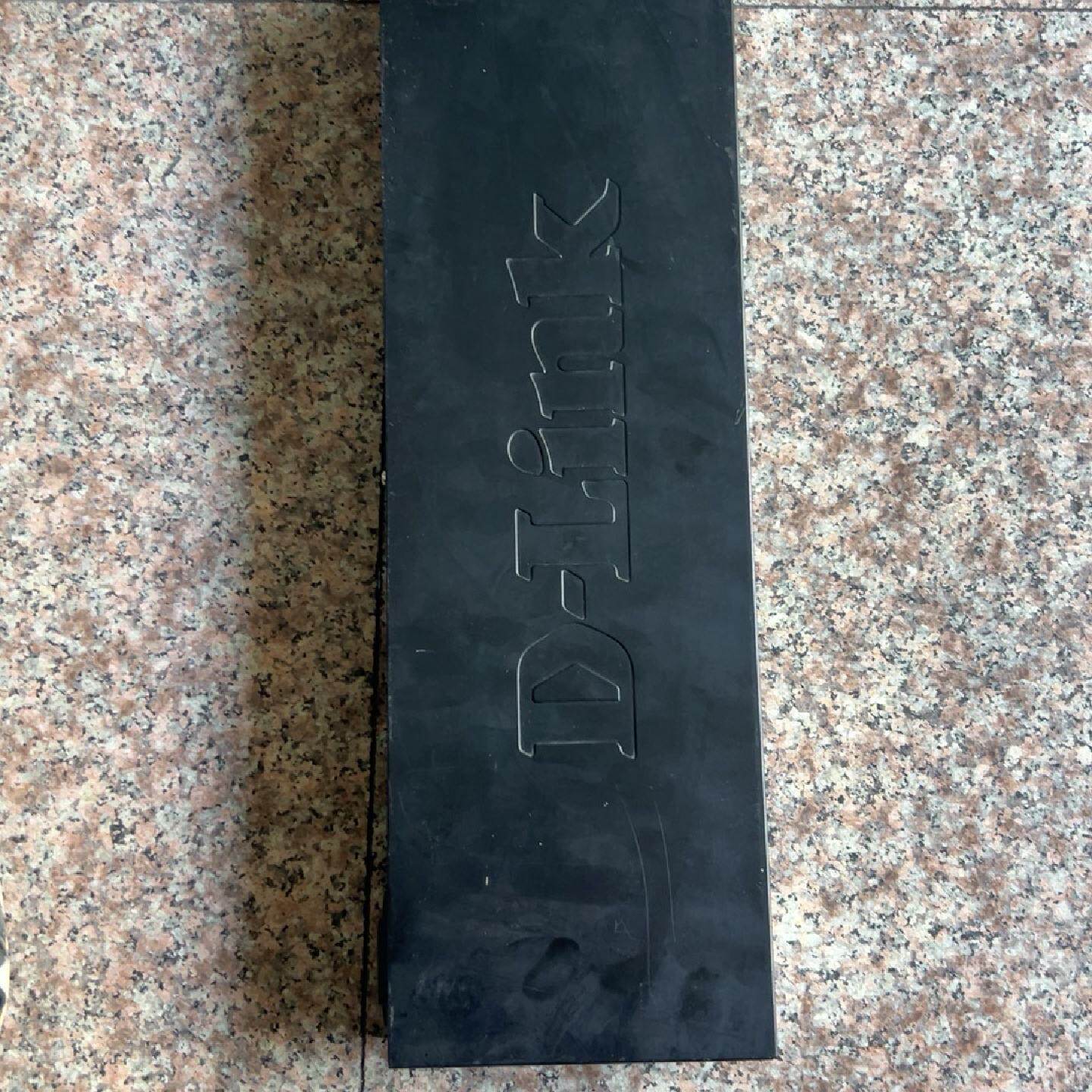 DLink友讯DES110026企业级24口百兆电2议价及维修！