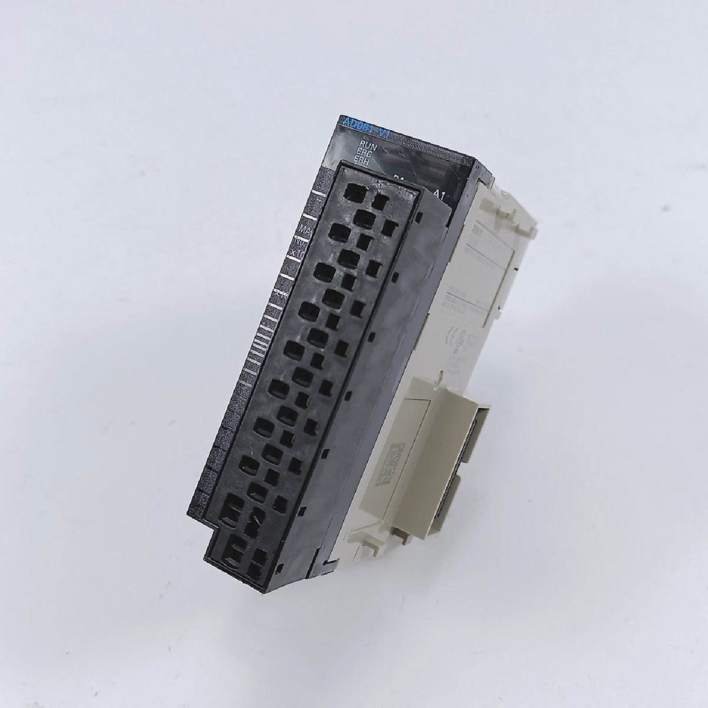 Omron Cj1wAd081V1Sl AD Unit with Terminal Block
