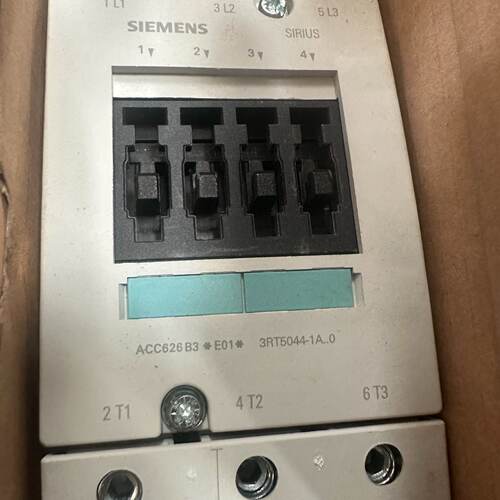 询-接触器3RT50441AQ00一台