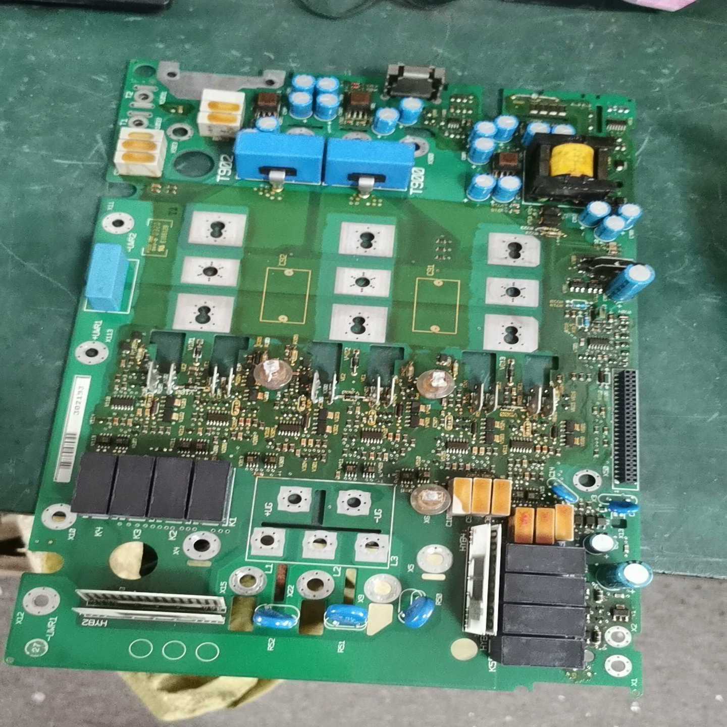 伦茨伺服驱动器电源驱动板8223LP.4A.V241拆询价