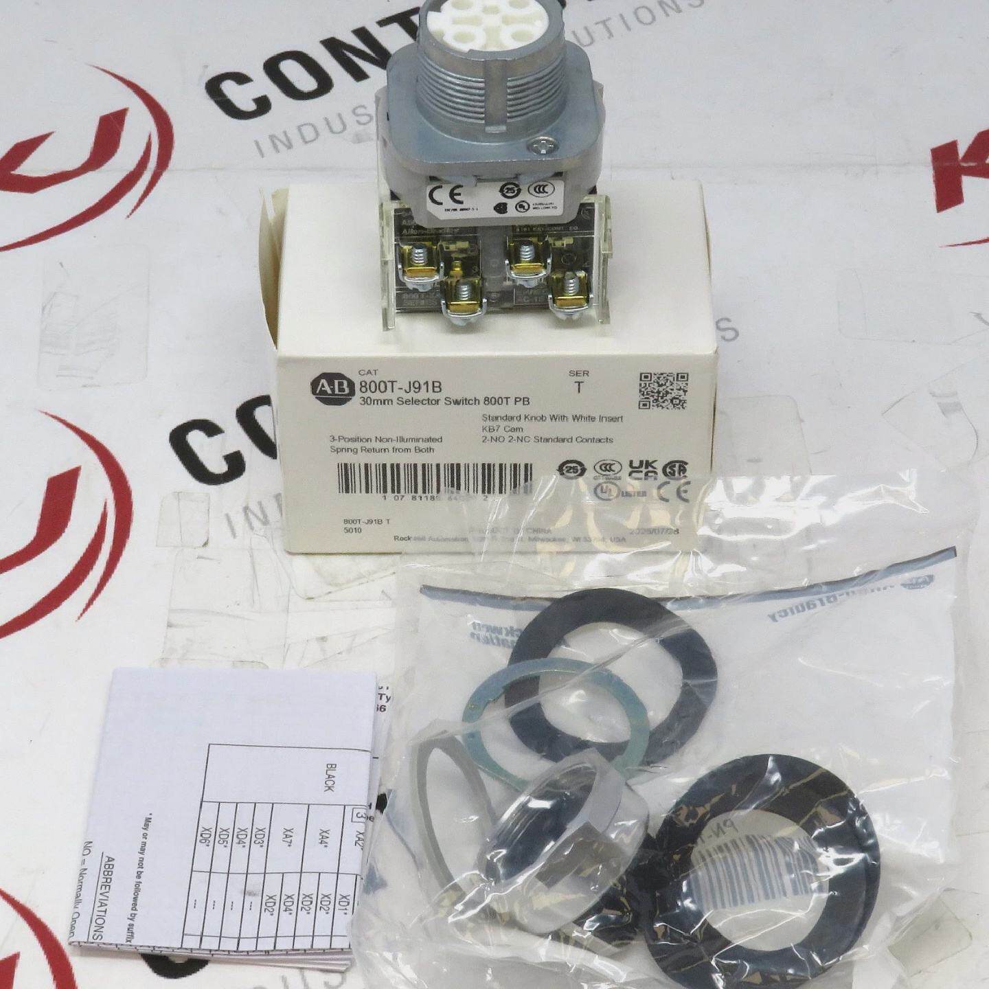 AllenBradley 800TJ91B 30mm 3Pos Selector Switch Spring Retur