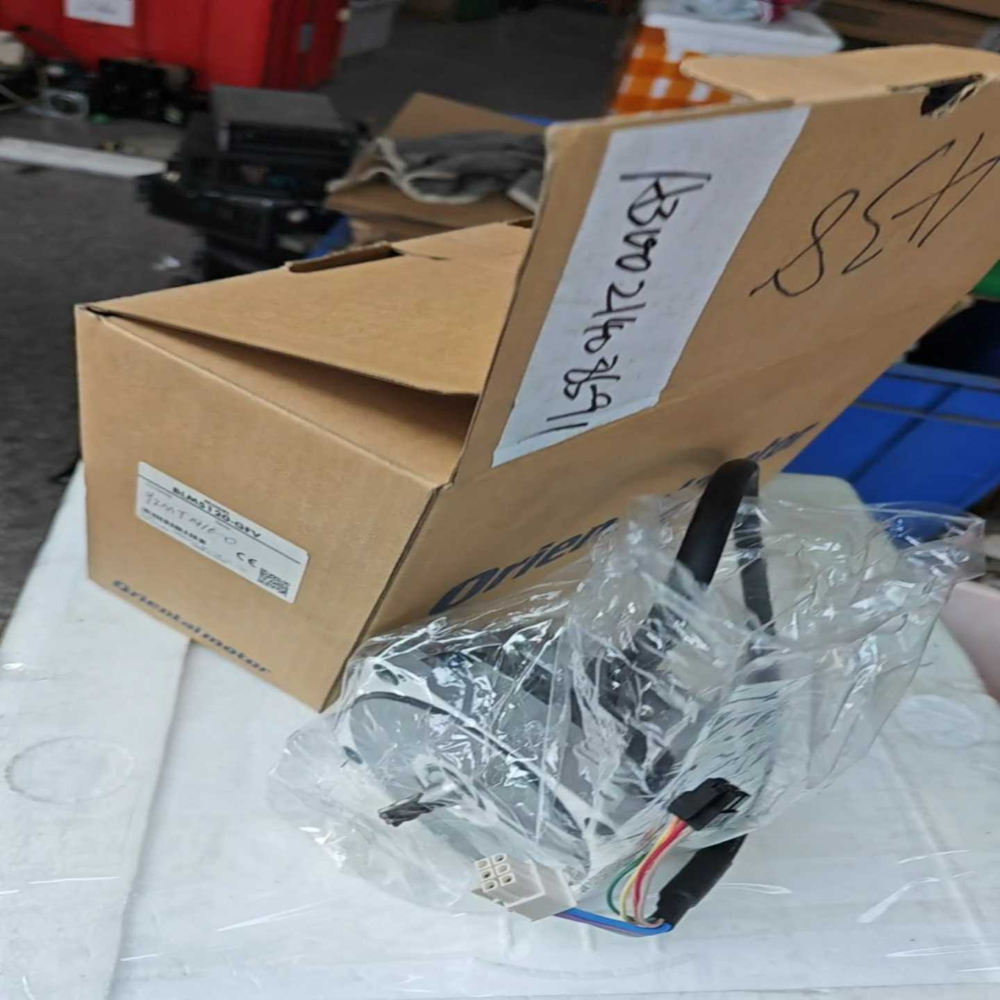 东方电机型号BLM5120-GFV，带包装，询价