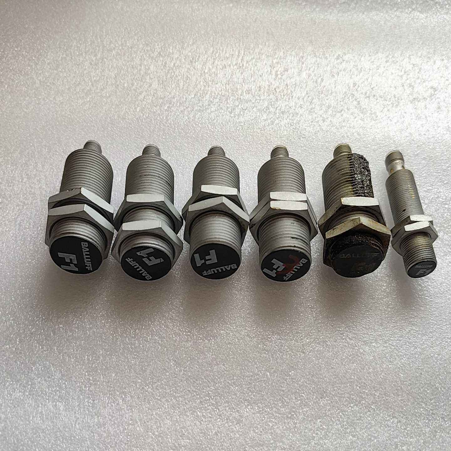 巴鲁夫接近开关BESM30ML-PSC10A-S04G---议价商品