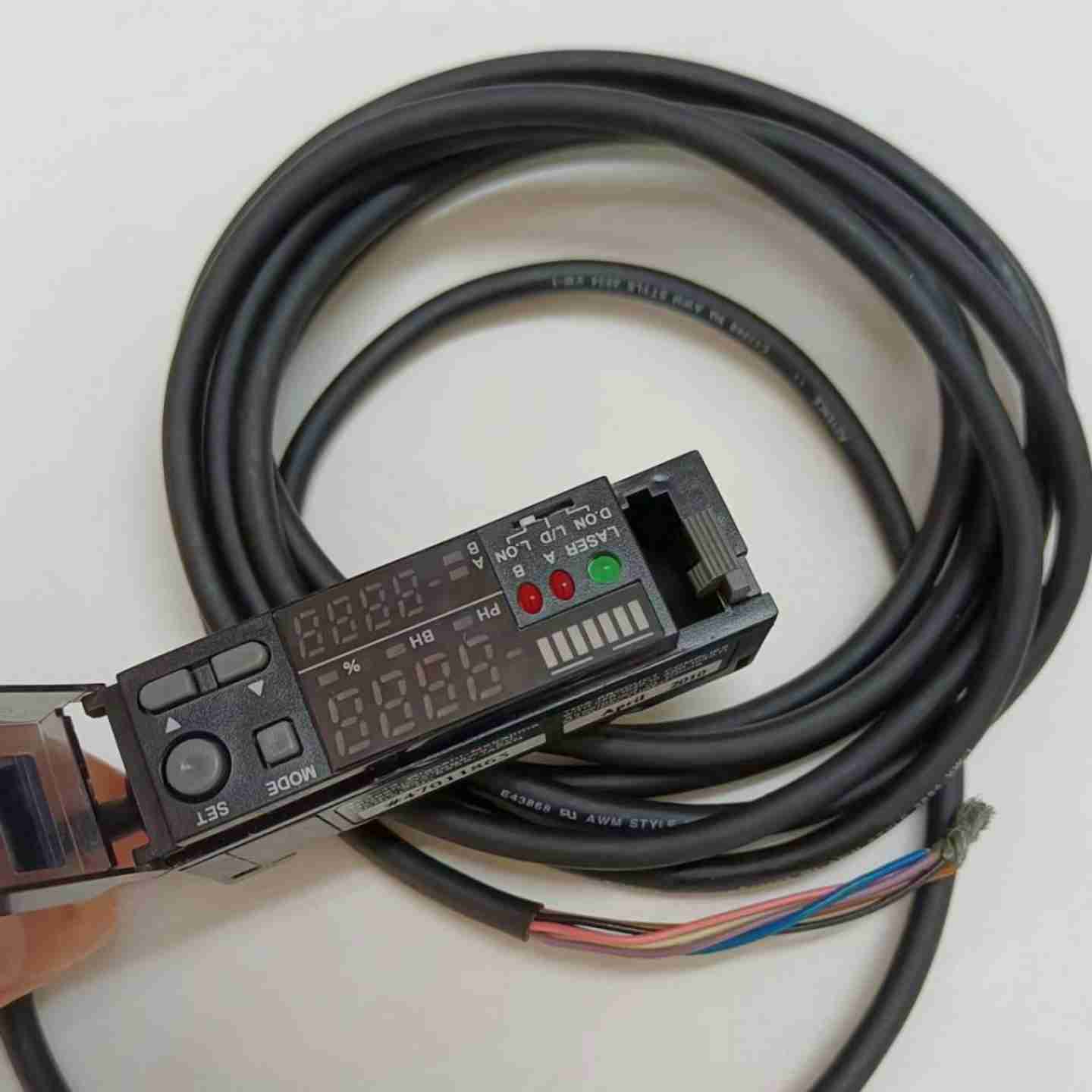 议价-原装正品KEYENCE/光纤放大器传f感器LV-21AP-议价