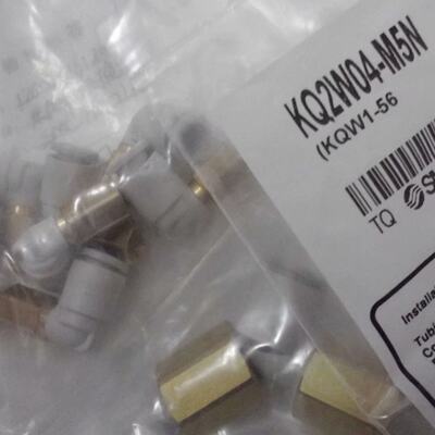 供应现货正品全新接头KQ2W04-M5N/06-02AS/KQ2LF06-M6/08-01A*