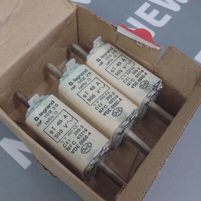 16825  LEGRAND  16825  Cartouche taille 0 gI 40A 500V NEW