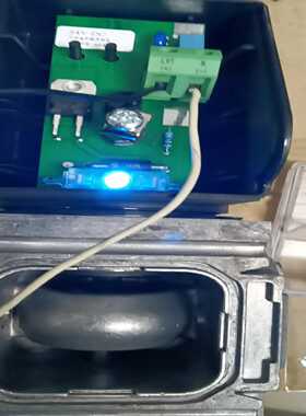 霍科德常闭型电磁阀，VAS240R／NK  线圈部分没有接过【侨报商