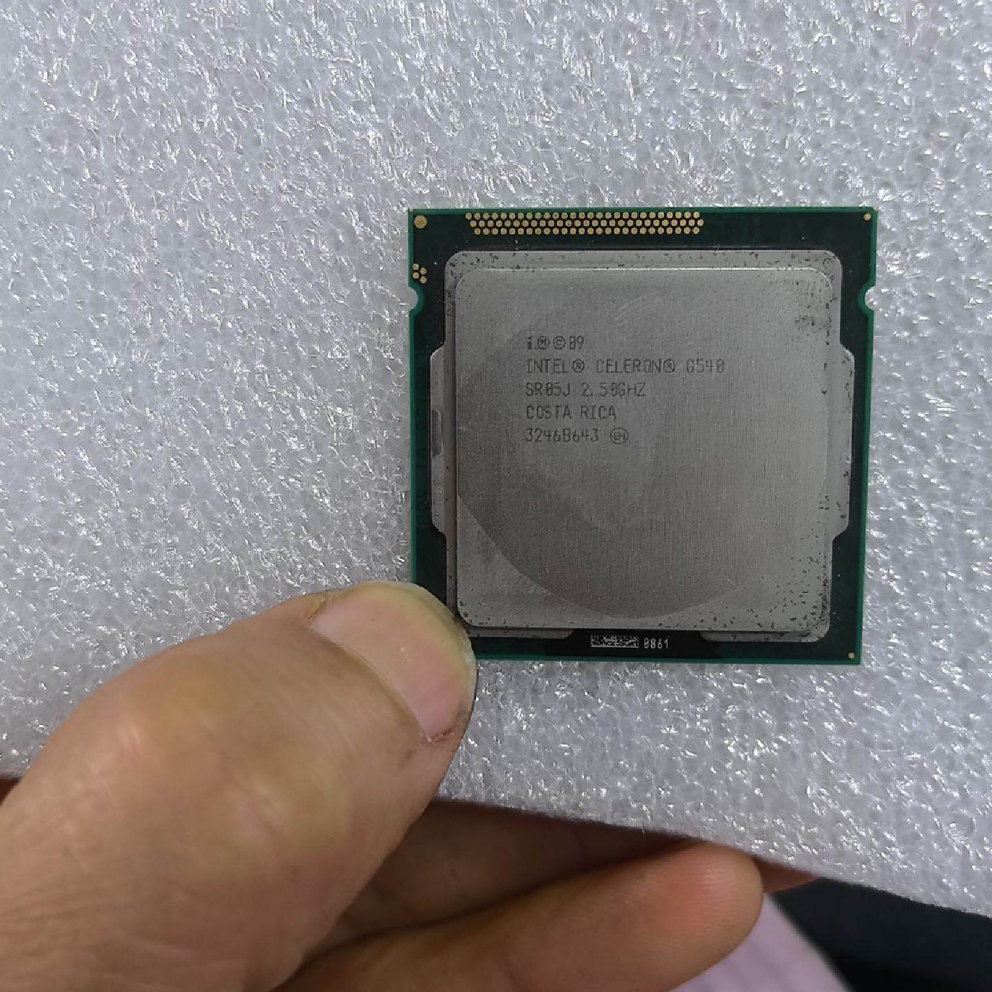 Intel赛扬G5402.4GHz双核CPU拆机件成色--议价商品