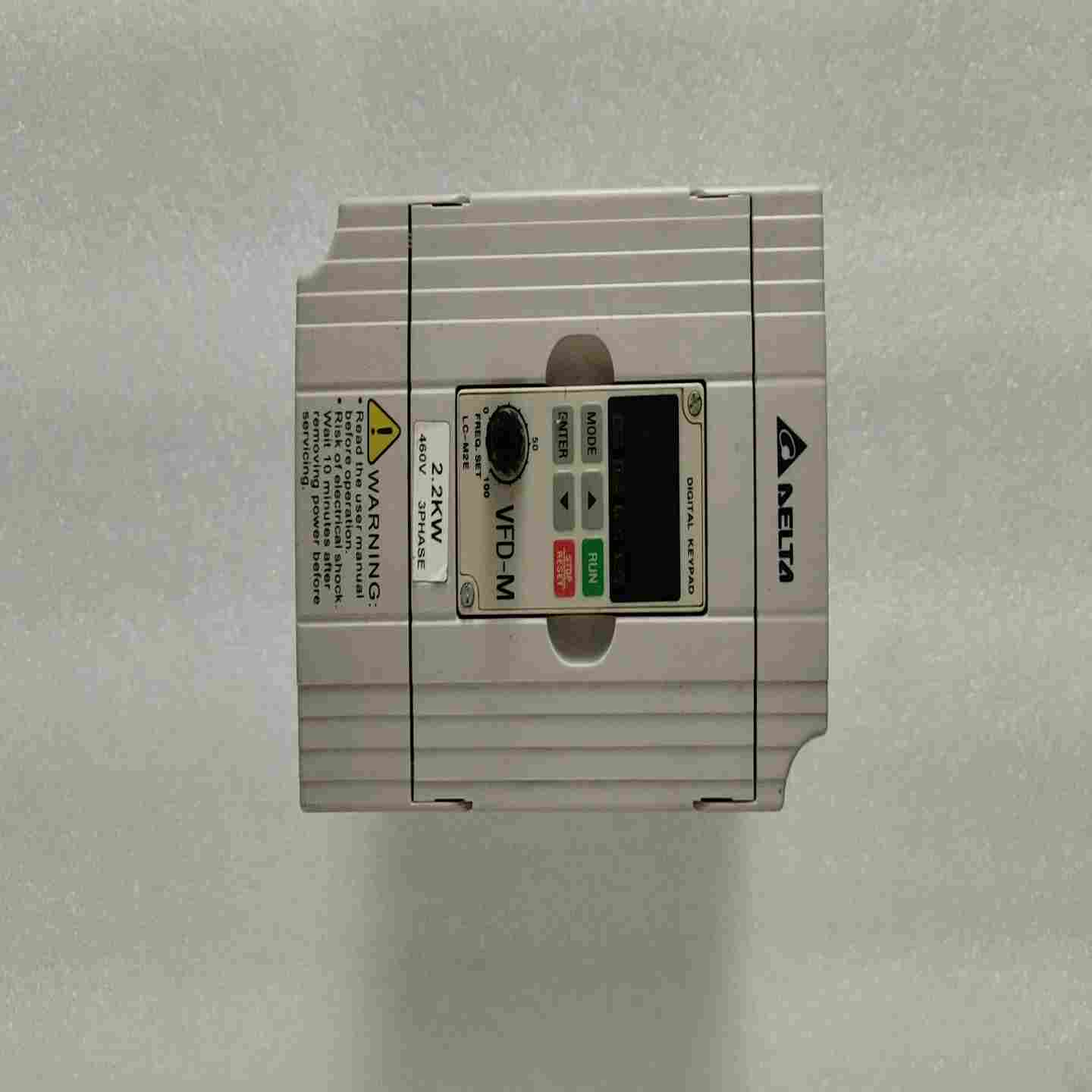 VFD022M43B2.2KW功能正常成色漂~询价