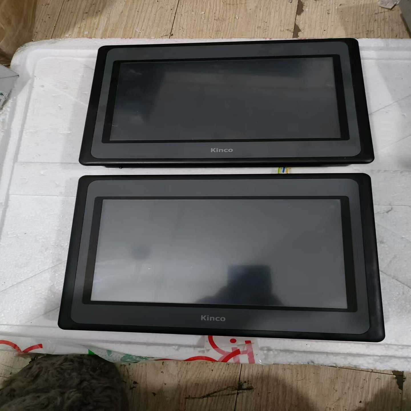 步科触摸屏，型号MT4532TE，成色好，功能，有两个，询价