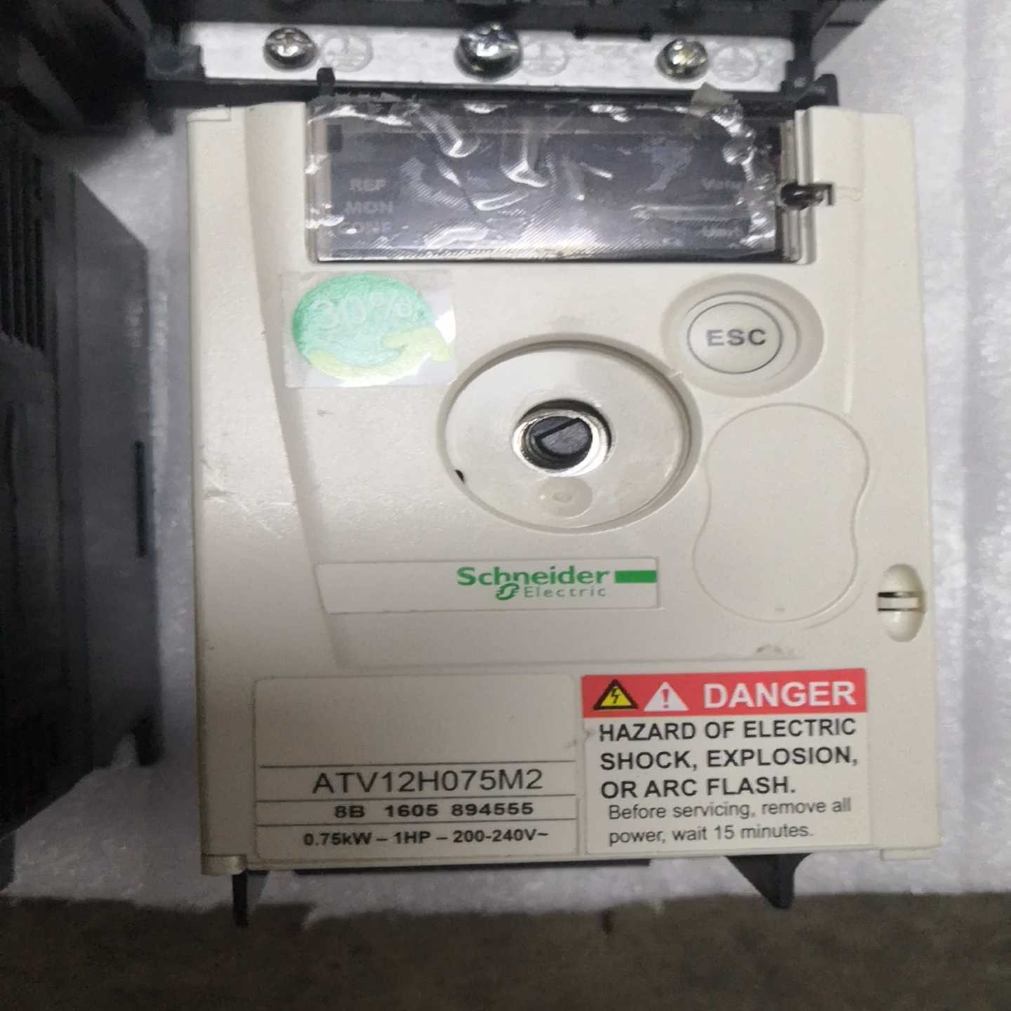 （请询价）ATV12H075M2一台单相220V变频器