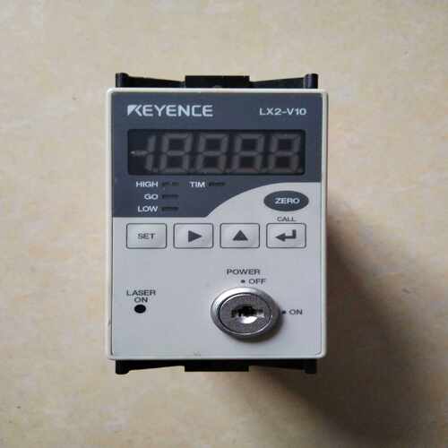 （霸霸电子）基恩士KEYENCE激光传感器激光控制器LX2-V10，实物