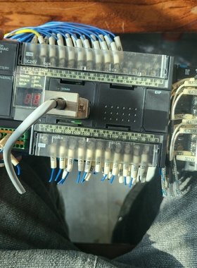 欧姆龙PLCCP1HXA40DTD-议价