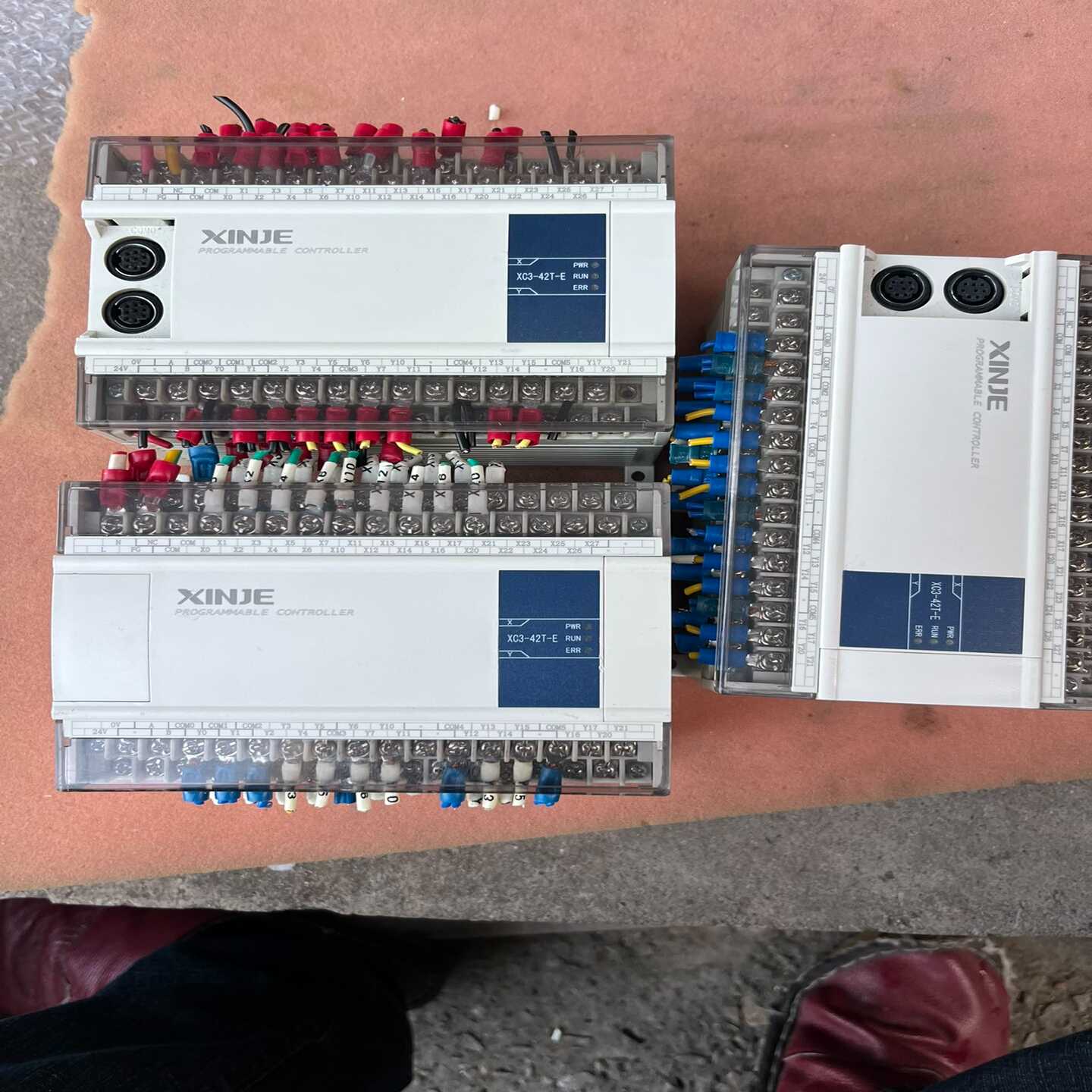 拆机信捷PLCXC3-42T-E实物拍摄，成色漂亮可--议价商品