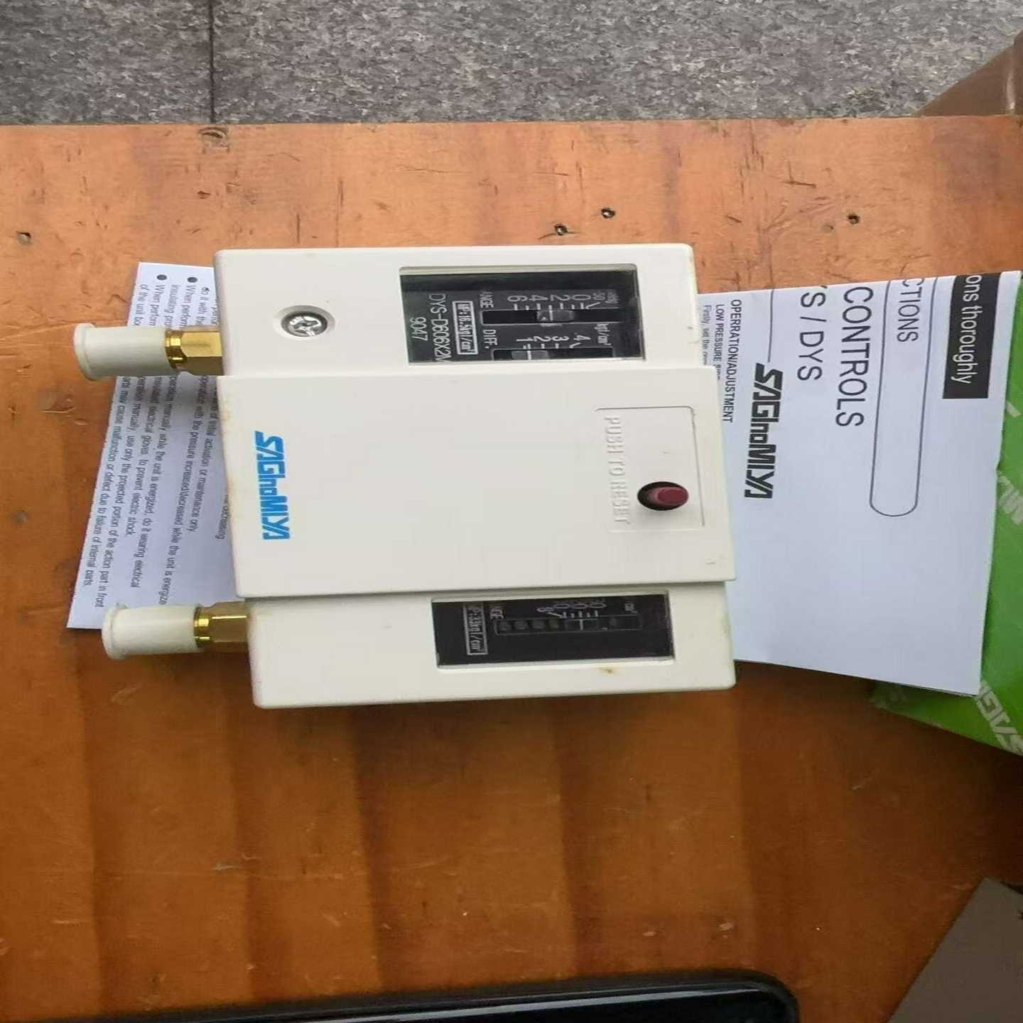 （议价）日本saglnomlya鹭宫压力控制器DYS-D606X2M