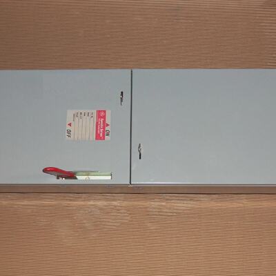 GE ADS ADS32200HS  200 Amp 240V Fusible Fused Panelboard Swi