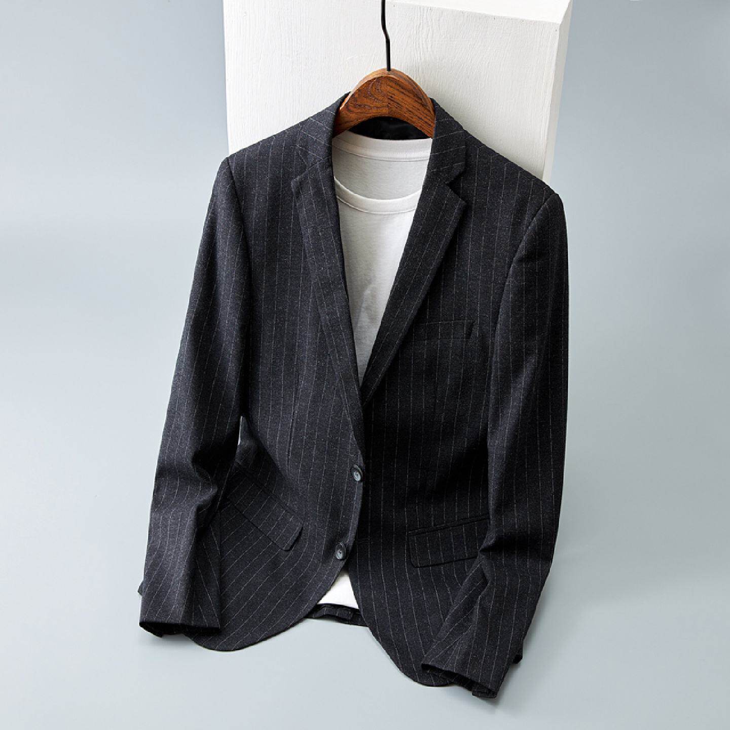 2026春秋条纹小西装男修身潮流韩版西服外套青年休闲商务帅气单西